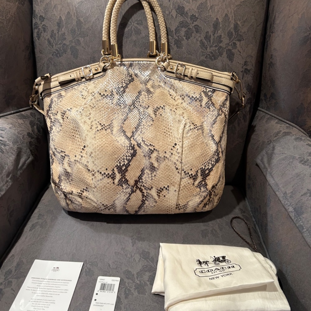 Coach Madison Python Embossed Leather Lindsey #18… - image 2